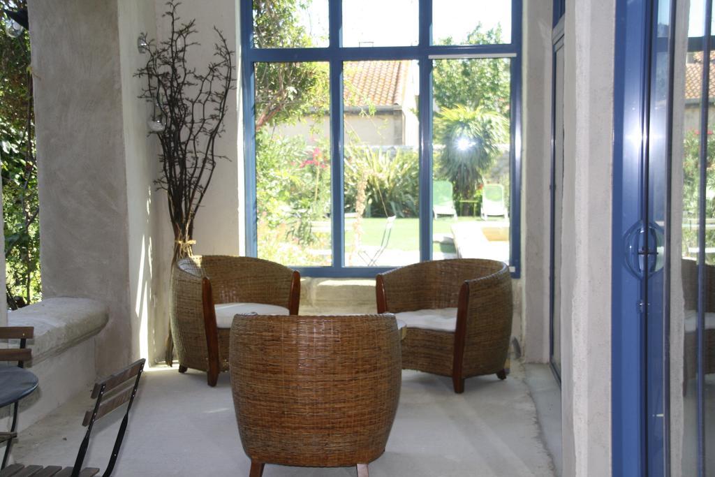 Aux Pots Bleus Bed & Breakfast Nissan-lez-Enserune Ngoại thất bức ảnh
